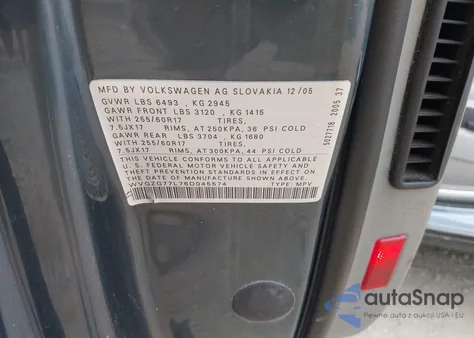 2006 Volkswagen Touareg 3.2 from USA, damaged, VIN WVGZG77L76D045574